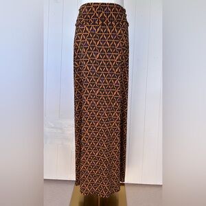 LuLaRoe Women’s Geometric Design Stretch‎ Maxi Skirt Wide Waistband Size Large